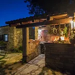 Near Adriatic Sea And Krka Falls Ferienhaus