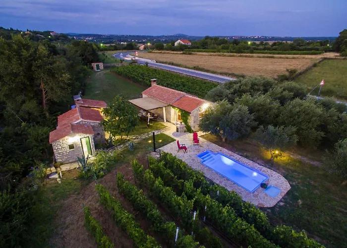 Vikendica Near Adriatic Sea And Krka Falls Sopot (Zadar)